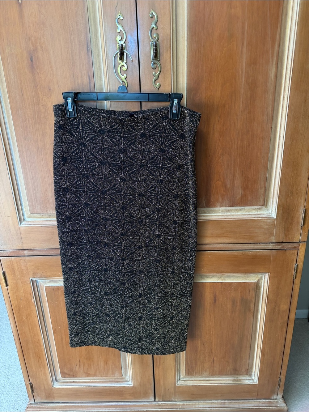 Classic Textured black and gold Pencil Skirt